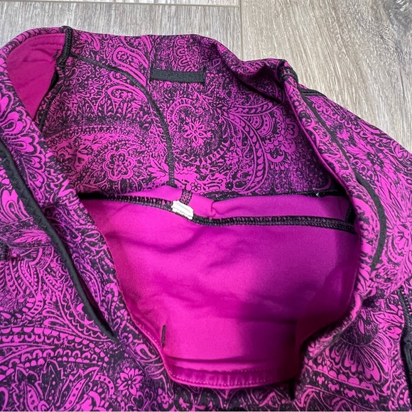 Lululemon Women’s Outrun Crop Leggings Paisley Fuchsia Pockets Mesh Size… - Picture 6 of 14